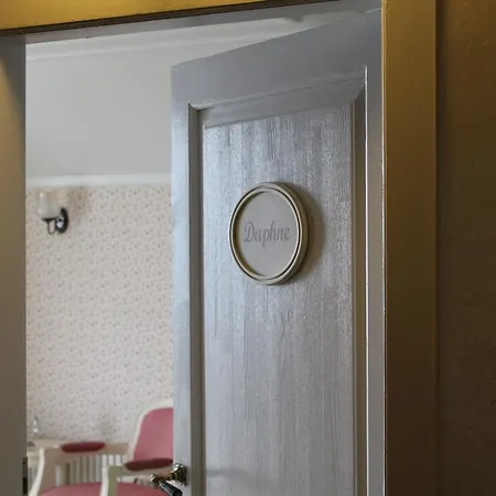 Green House Hotel Bed and Breakfast