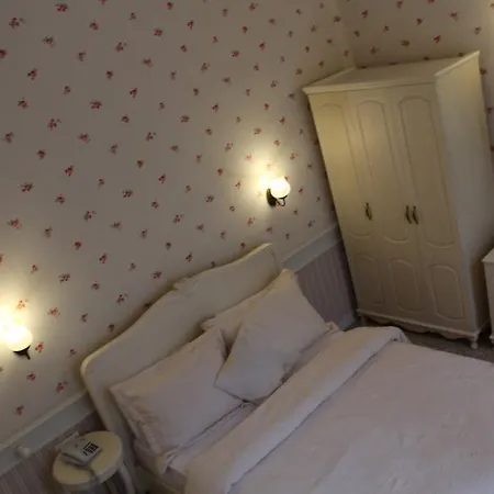 Bed and Breakfast Green House Hotel Μουδανιά