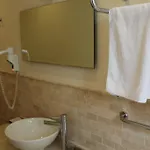 Green House Hotel