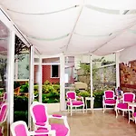 Bed & Breakfast Green House Hotel 3*
