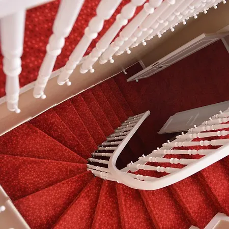 Green House Hotel Bed & Breakfast 3*